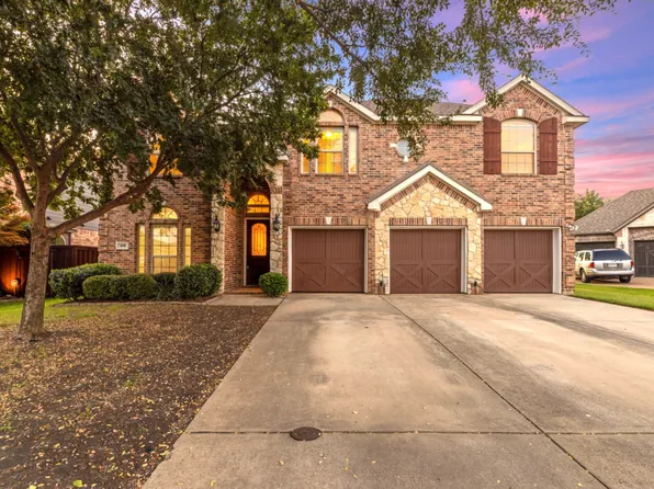 808 Goose Ct, Forney, TX 75126