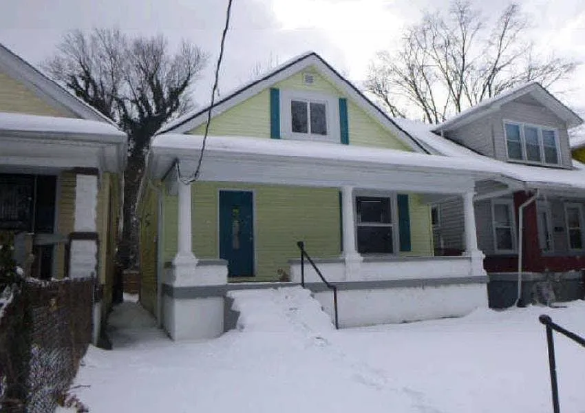 2312 W Kentucky St photo 1