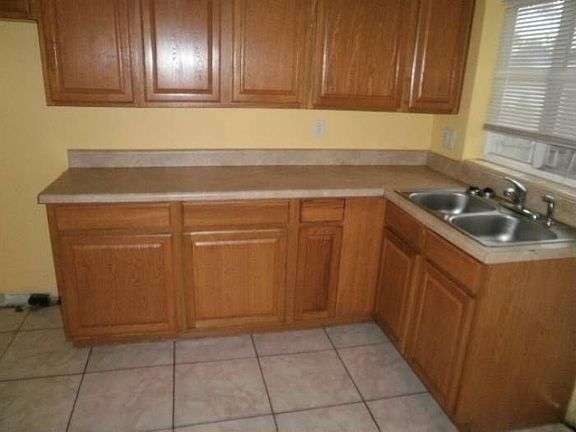 2nd image of 5219 Cortez Dr