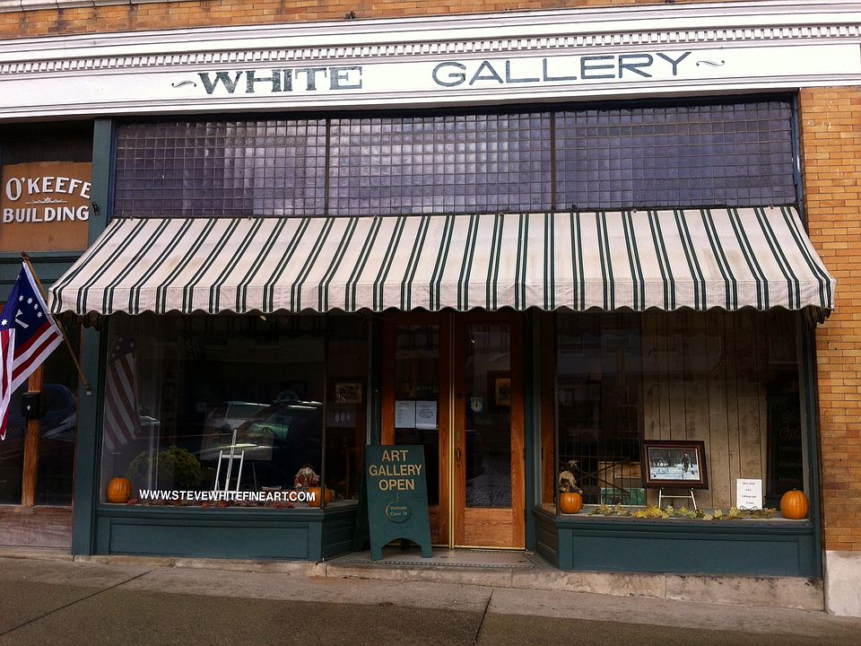 2nd image of 225 Market St