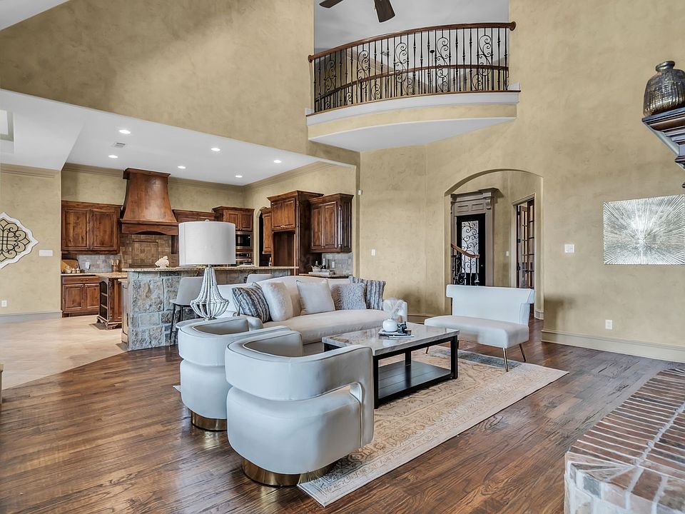 1st image of 1225 Verona Way