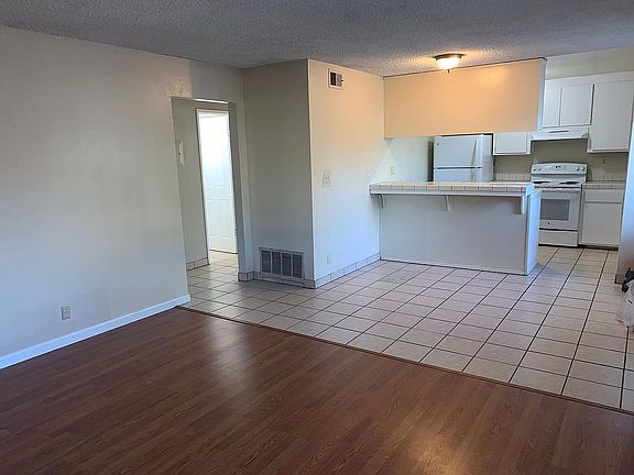 4th image of 5528 Tyhurst Ct APT 1