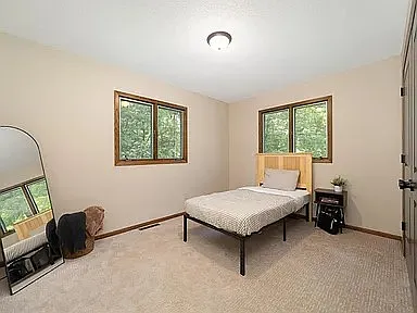 10638 Rogers House — Photo 4