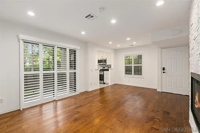 10343 Azuaga St #71 — Photo 5