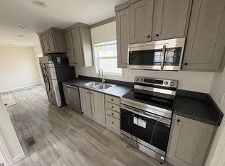 50 Woodland Dr, Greensboro, NC 27408