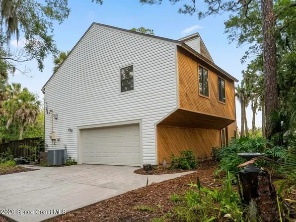 2070 S Courtenay Pkwy, Merritt Island, FL 32952