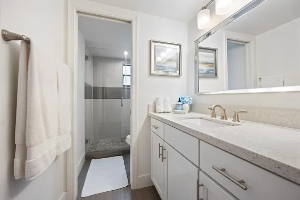 11397 Pond View Dr — Photo 37