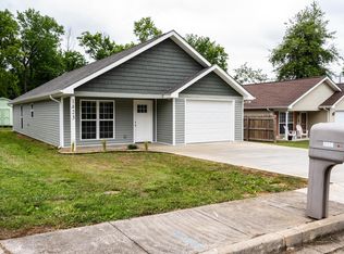 1423 Irwin Ave, Maryville, TN 37804