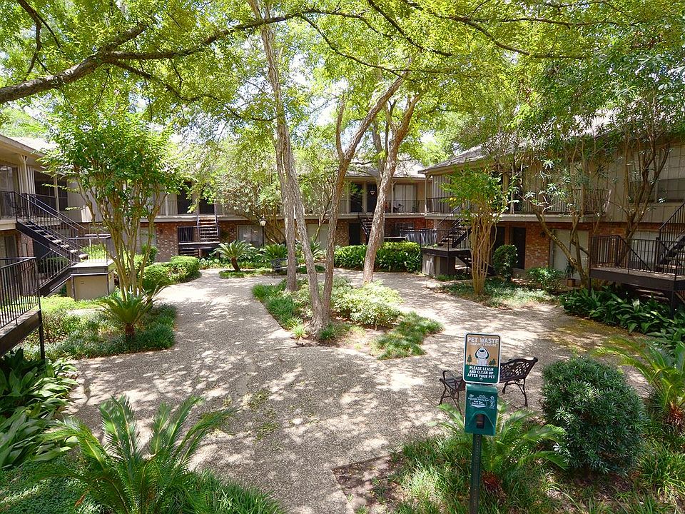 2nd image of 735 International Blvd APT 70