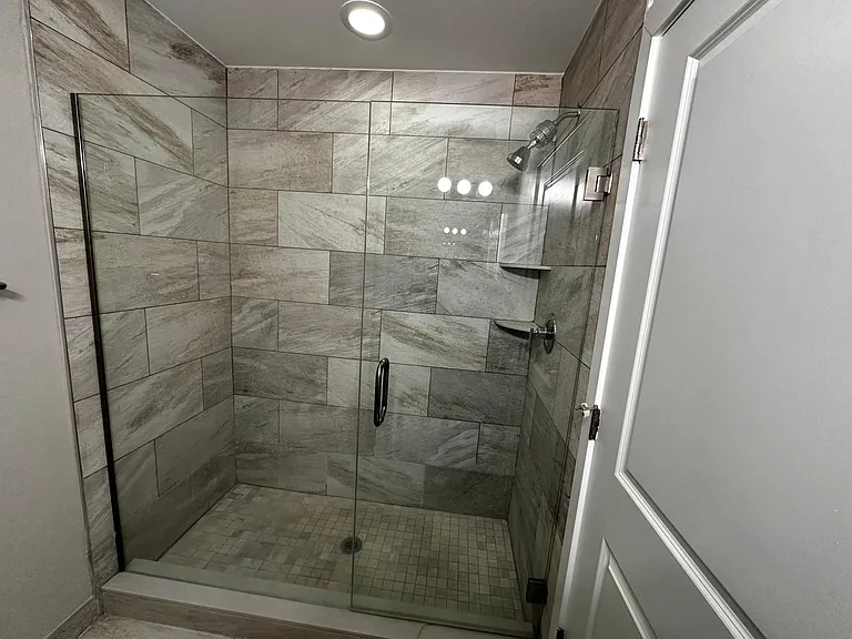 2901 Square Lake Ct — Photo 16