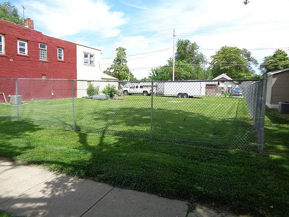 4th image of 1426 Avenue B