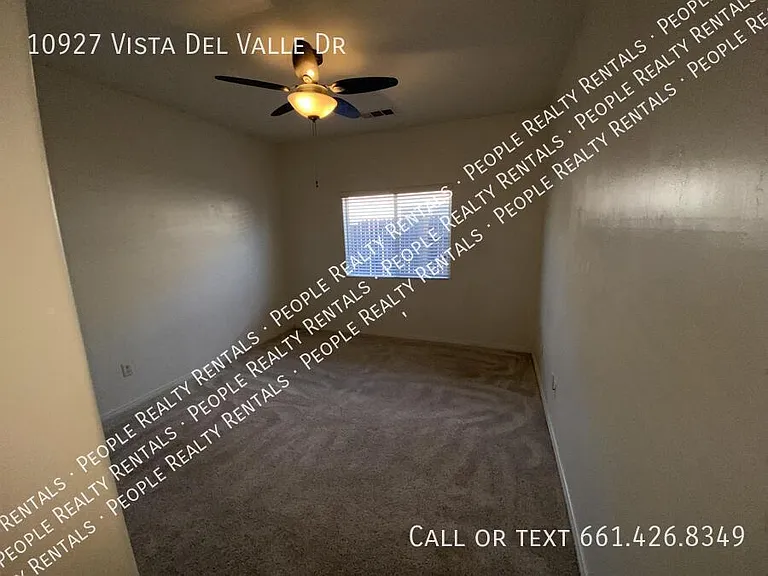 10927 Vista Del Valle Dr — Photo 7