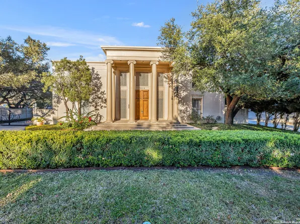 7614 Woodhaven St, San Antonio, TX 78209