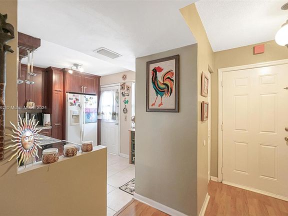 4th image of 1401 NE 191st St #D214