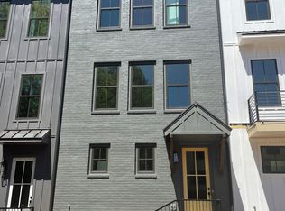 119 Chestnut Cir #16, Atlanta, GA 30342