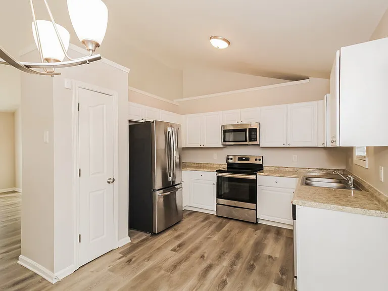 6548 Snowbird Ln — Photo 6