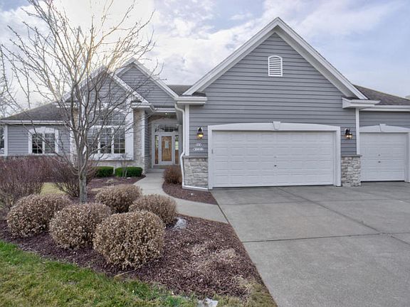 3rd image of N64W13233 Crestwood Dr