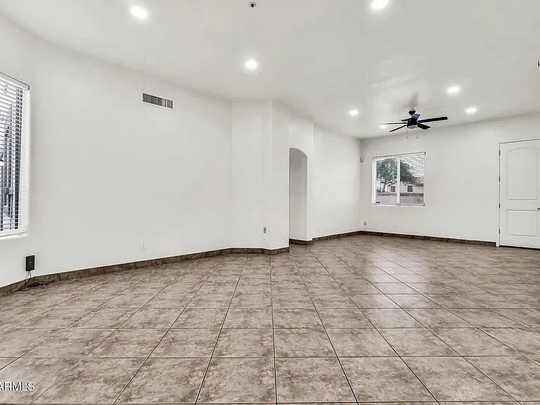 9379 E Windrose Dr — Photo 13