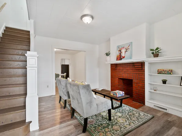 2241 Hawthorne Ave, Pittsburgh, PA 15218
