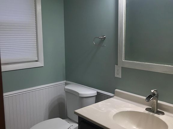 5th image of 629 Edmund St #B