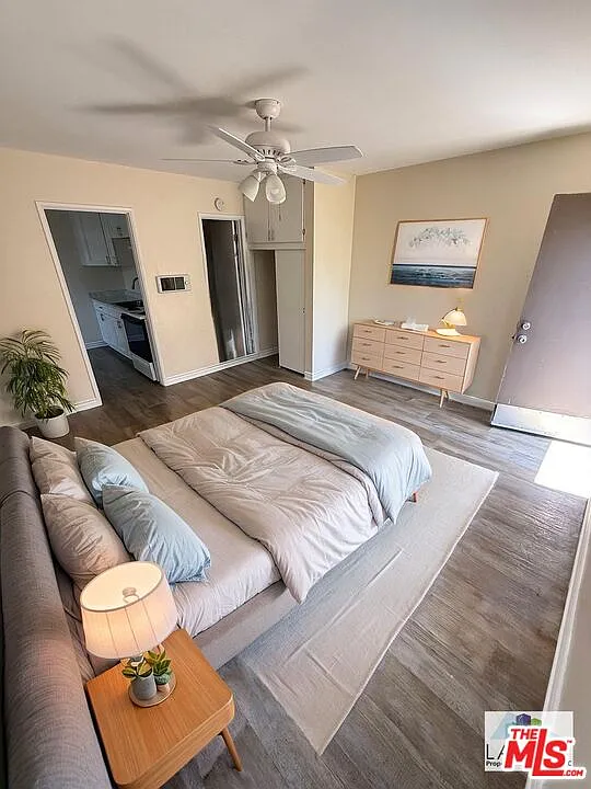 Studio, 1.0 bath, 355 sqft, $1,800 — Photo 4