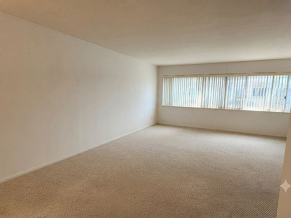 2nd image of 2650 Central Dr APT 1N