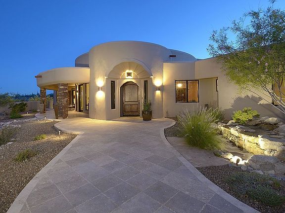 3rd image of 1347 E Desert Garden Dr