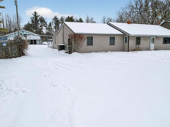 2nd image of 3636 E Nielson Rd