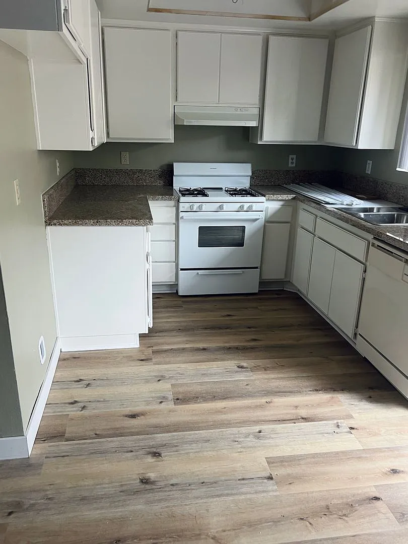 3143 Triumph Ln — Photo 4