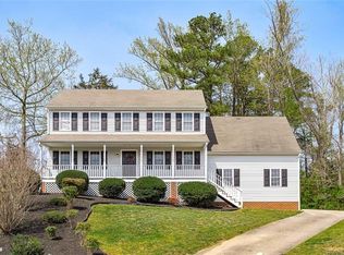 2900 Sweetberry Ct, Chester, VA 23831