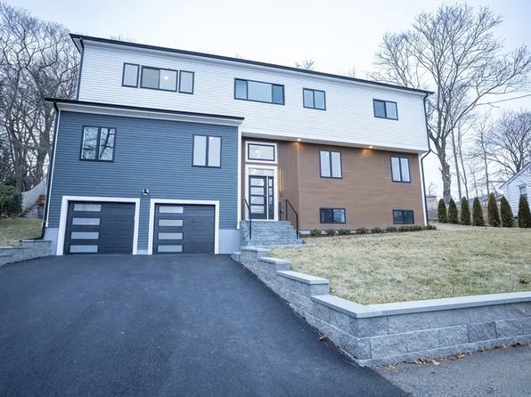 100 Woodbine Cir, Needham, MA 02494