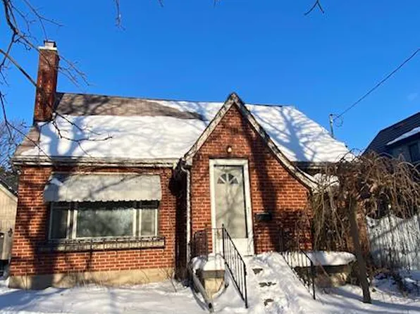 12 Margaret Ave N, Waterloo, ON N2J 3N9