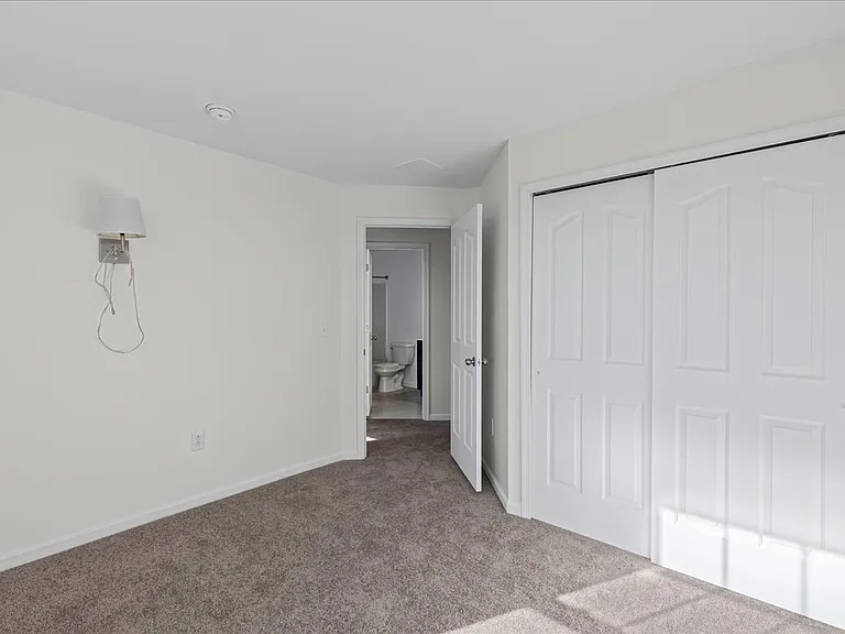 1 Creekside Way — Photo 21