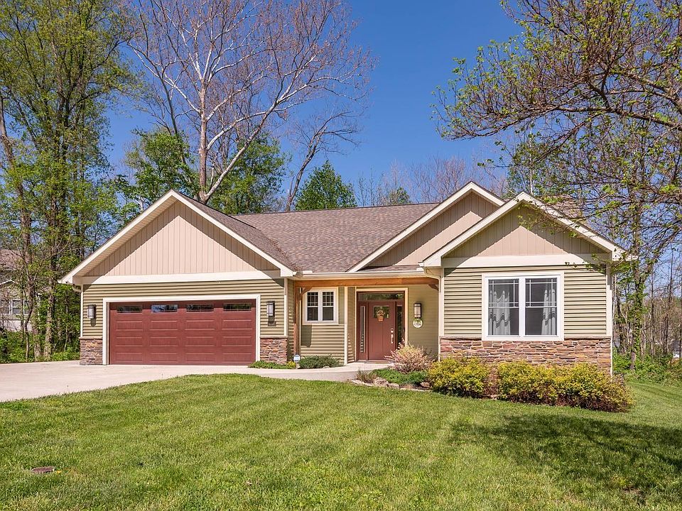 1st image of 5515 N Behrens Ct