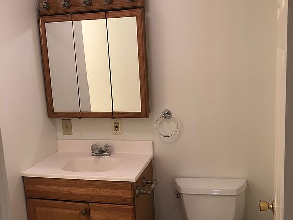 3rd image of 6 Middle St #102