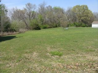 1302 Rockwood Dr, Grove, OK 74344