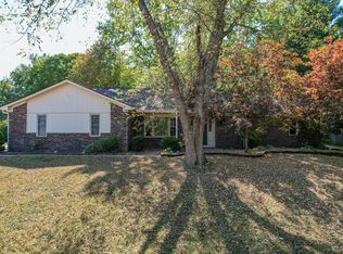 1027 Lancashire Ln, Pendleton, IN 46064