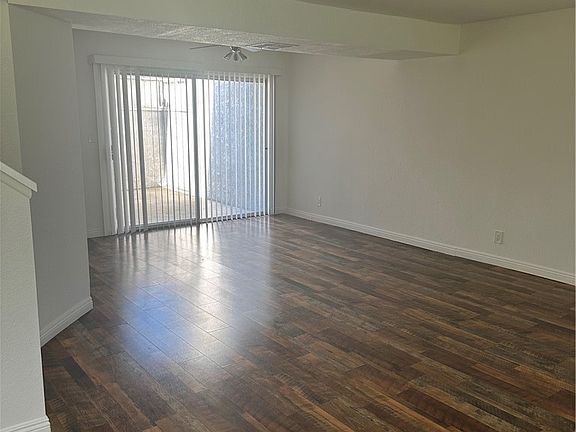 5th image of 172 W Walnut Ave APT D