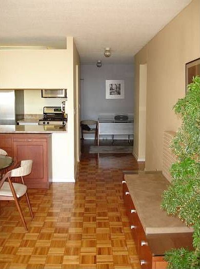 Living Room & Foyer