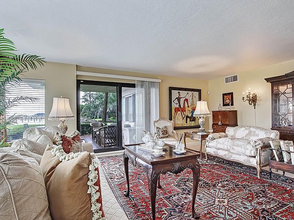 2nd image of 6000 San Jose Blvd APT 1A