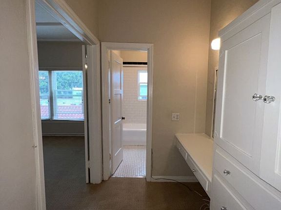 5th image of 1840 N Berendo St #304