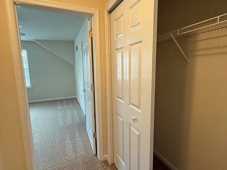 860 Main St — Photo 22