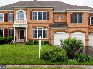 12512 Idlewood Park Ct, Bristow, VA 20136