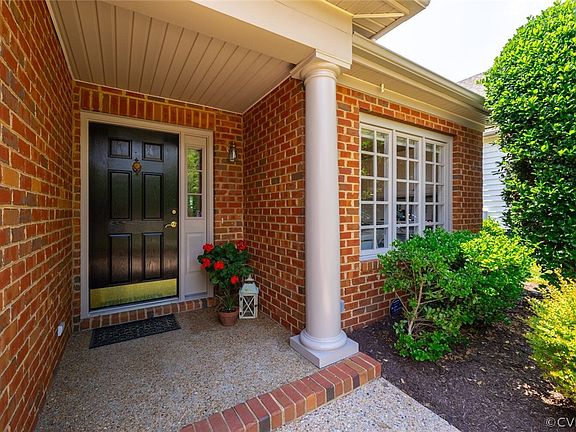 3rd image of 5601 Ashton Park Ct