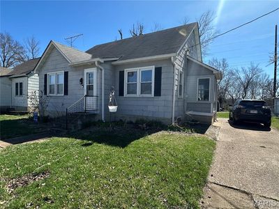 304 W Moore Ave, Owensville, MO, 65066