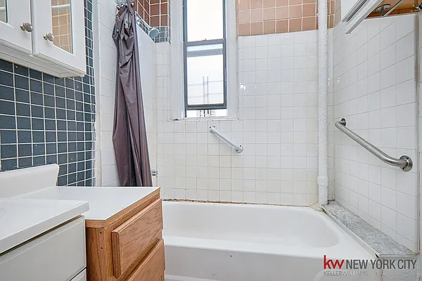 Rented by Keller Williams NYC | media 15