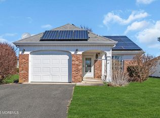 45 Greenwich Ave, Manchester, NJ 08759