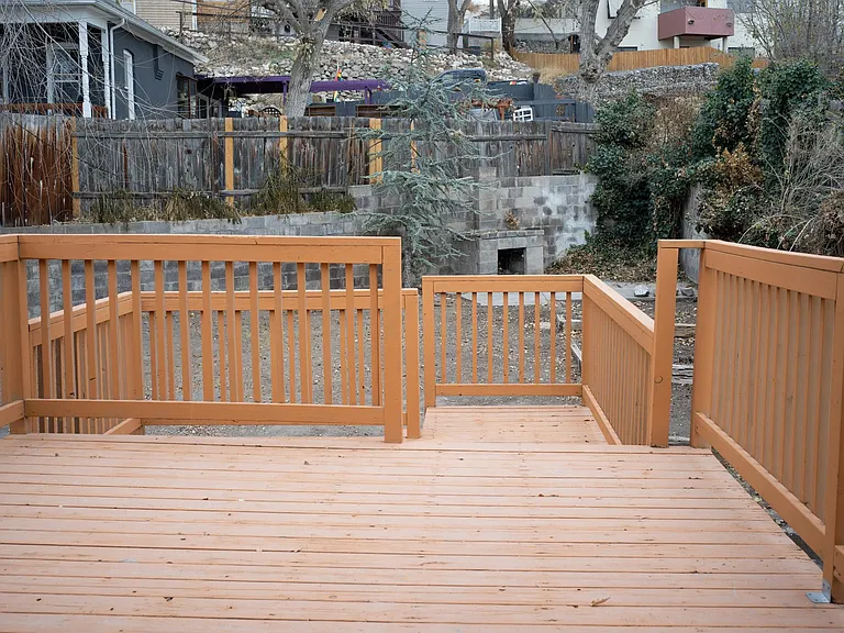 692 N Wall St #B — Photo 23