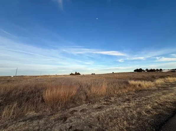 1829 Hillside Dr, Liberal, KS 67901