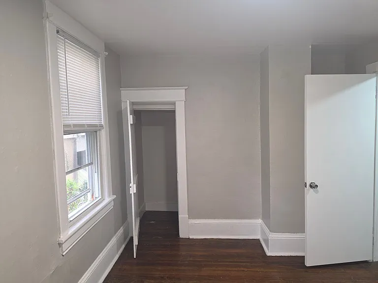 106 15th St SW — Photo 11